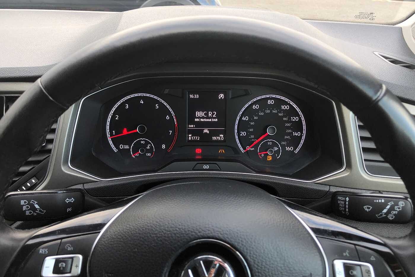 Volkswagen T-ROC 2017 1.5 TSI SE 150PS EVO